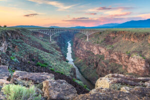 rio grande river bridge